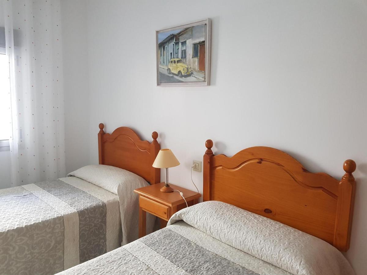 קרבונראס Apartamentos Bajel מראה חיצוני תמונה